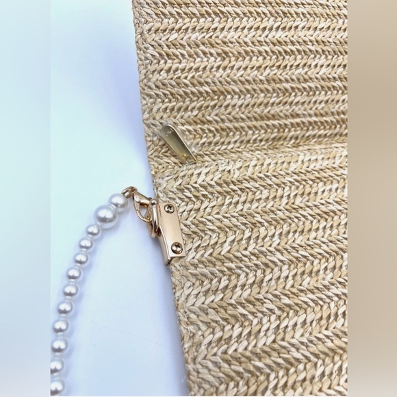 GWP Dior Raffia Woven Clutch with Pearl Crossbody Strap New - Picture 5 of 8